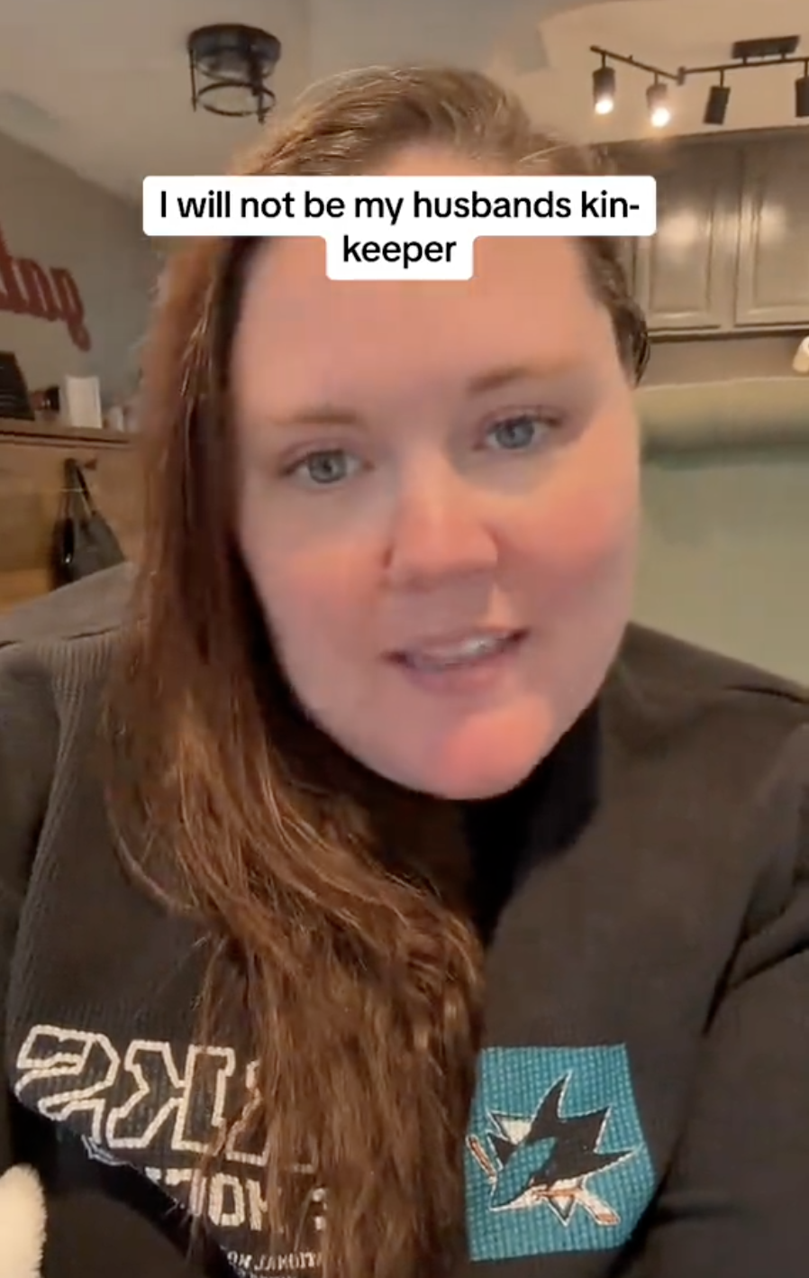 Mom Debates Being Husband's 'Kin Keeper'